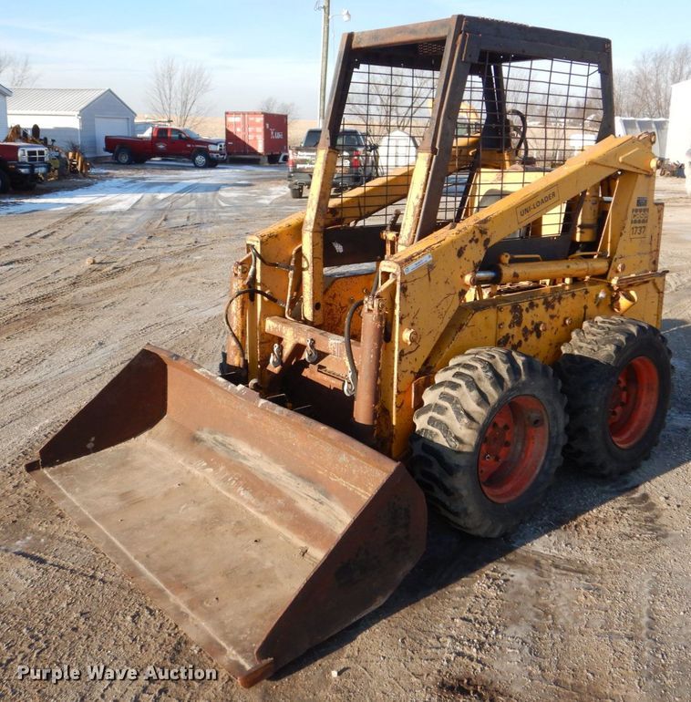image for item MJ9972 1973 Case 1737  skid steer loader