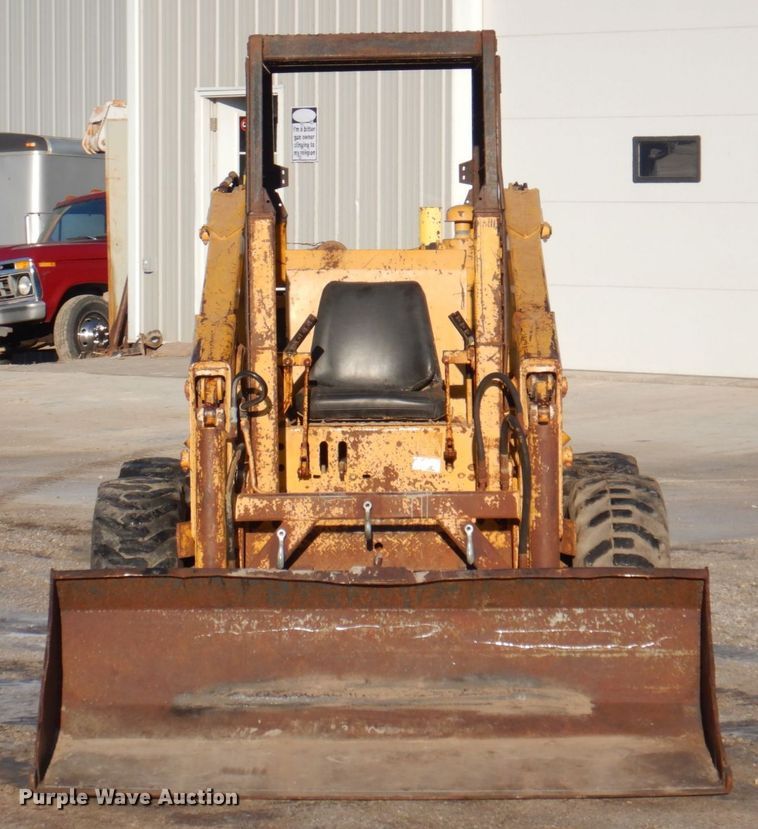 image for item MJ9972 1973 Case 1737  skid steer loader