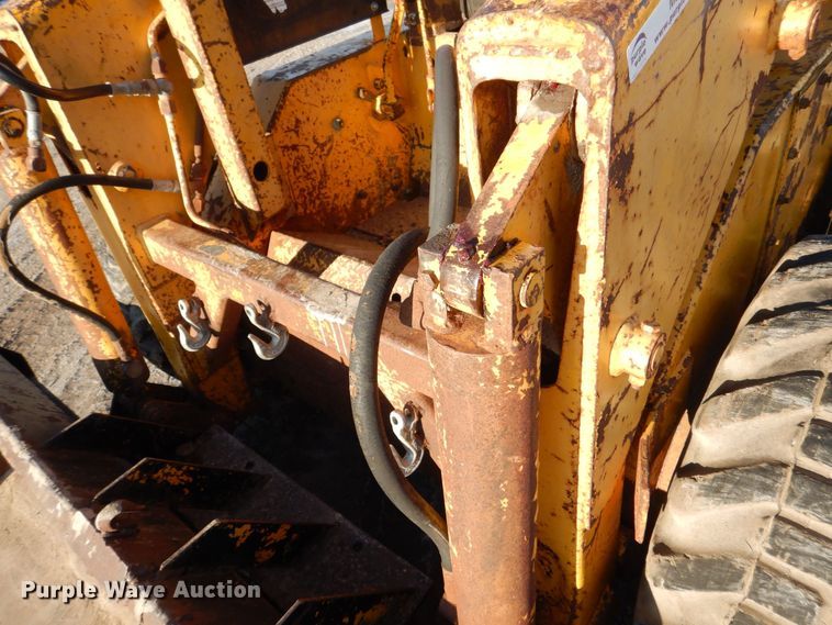 image for item MJ9972 1973 Case 1737  skid steer loader