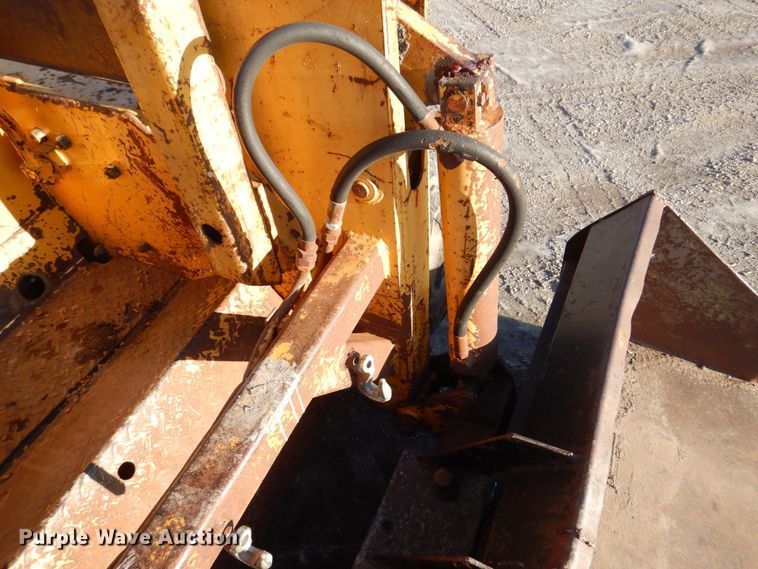 image for item MJ9972 1973 Case 1737  skid steer loader