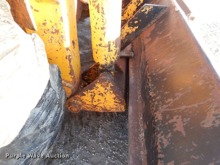 image for item MJ9972 1973 Case 1737  skid steer loader