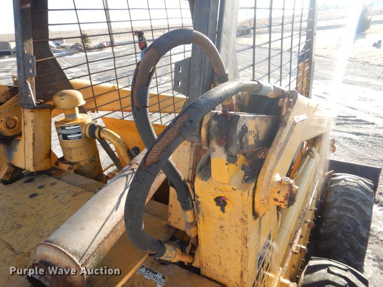 image for item MJ9972 1973 Case 1737  skid steer loader