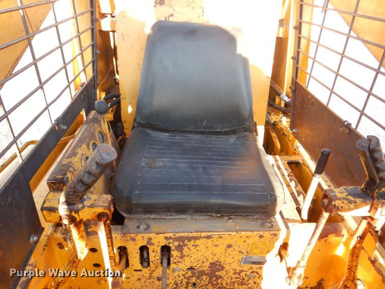 image for item MJ9972 1973 Case 1737  skid steer loader