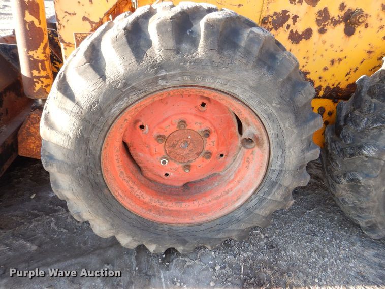 image for item MJ9972 1973 Case 1737  skid steer loader
