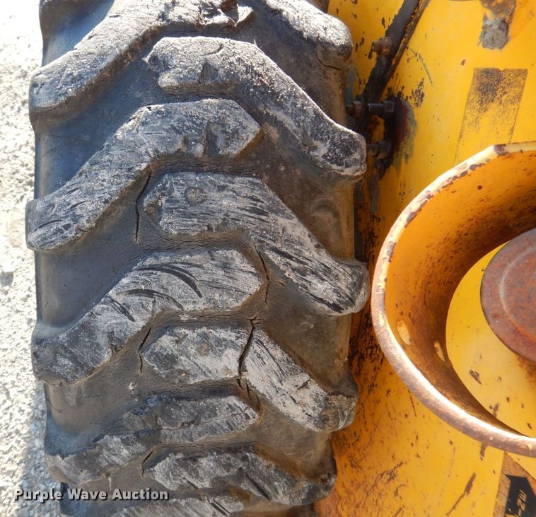 image for item MJ9972 1973 Case 1737  skid steer loader