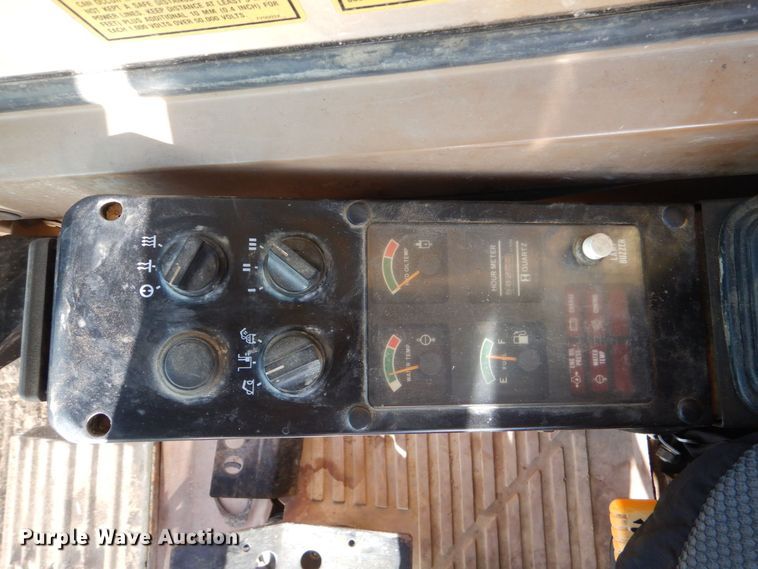 image for item MM9610 1992 Caterpillar EL240B  long reach excavator