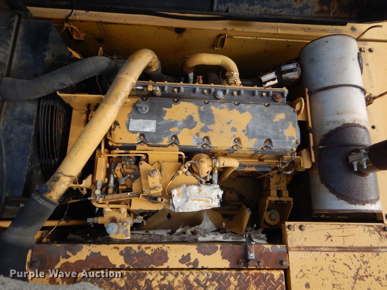 image for item MM9610 1992 Caterpillar EL240B  long reach excavator