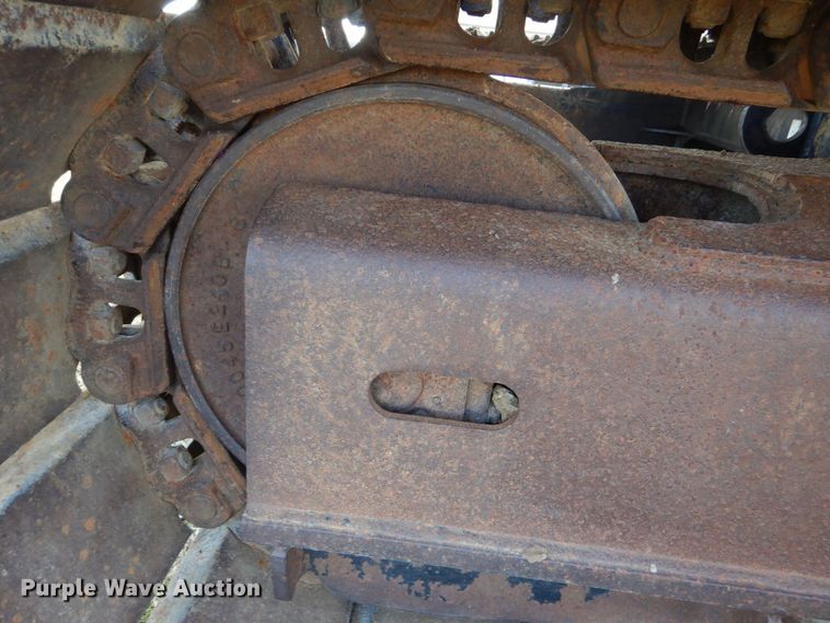 image for item MM9610 1992 Caterpillar EL240B  long reach excavator