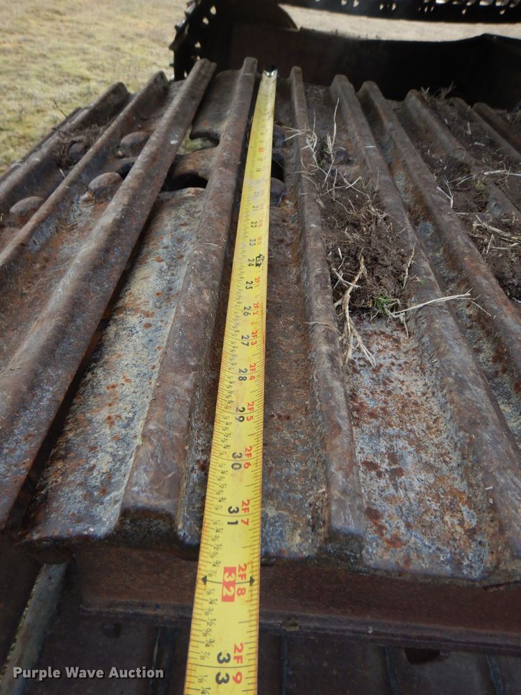 image for item MM9610 1992 Caterpillar EL240B  long reach excavator