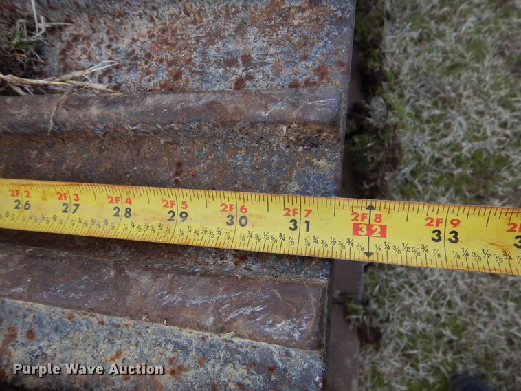 image for item MM9610 1992 Caterpillar EL240B  long reach excavator