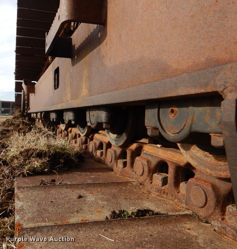 image for item MM9610 1992 Caterpillar EL240B  long reach excavator