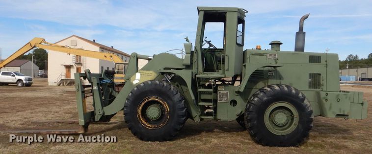 image for item MM9611 International-Hough M10A  wheel loader