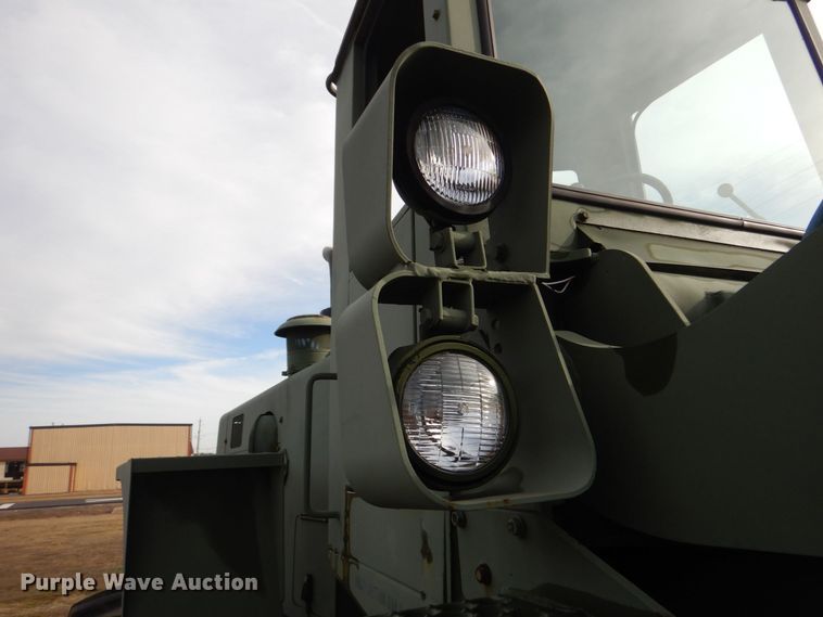 image for item MM9611 International-Hough M10A  wheel loader