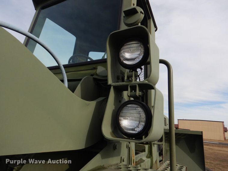 image for item MM9611 International-Hough M10A  wheel loader