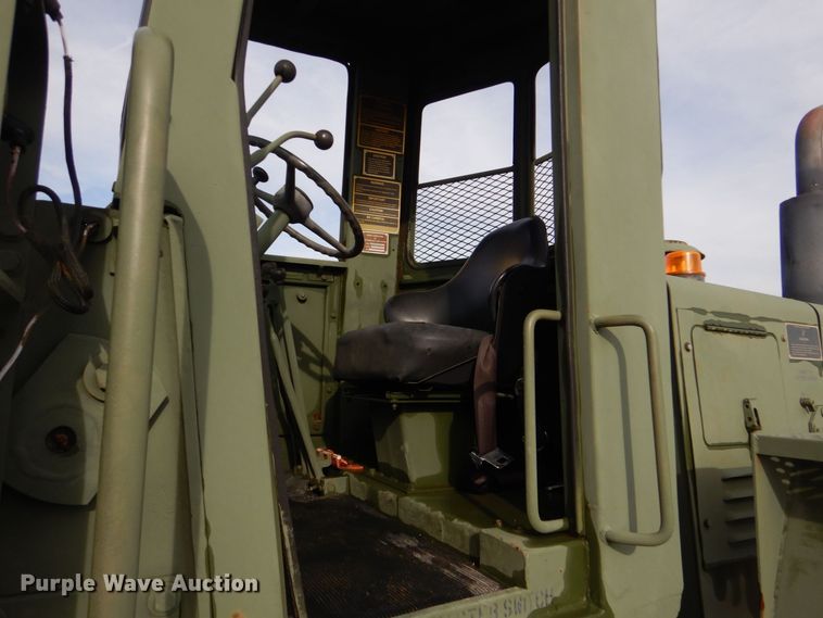 image for item MM9611 International-Hough M10A  wheel loader