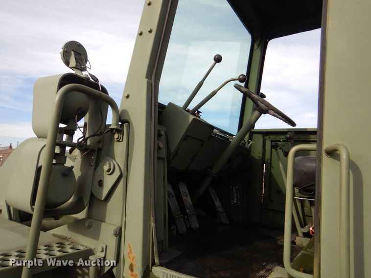 image for item MM9611 International-Hough M10A  wheel loader