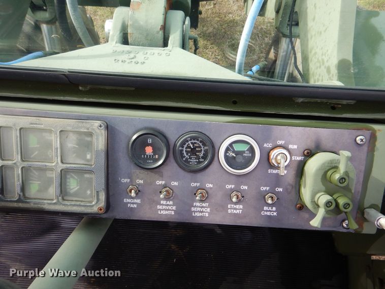 image for item MM9611 International-Hough M10A  wheel loader