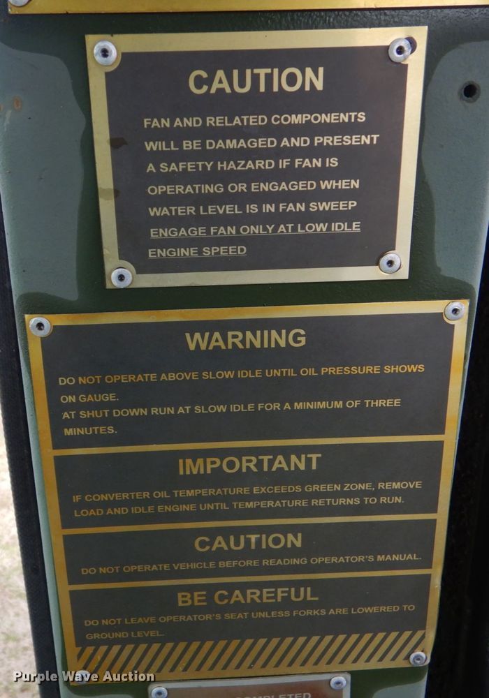 image for item MM9611 International-Hough M10A  wheel loader