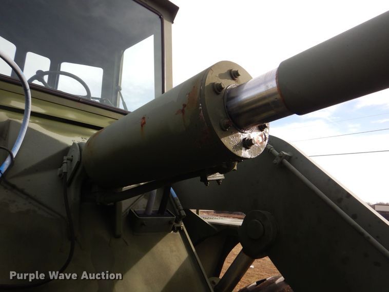 image for item MM9611 International-Hough M10A  wheel loader