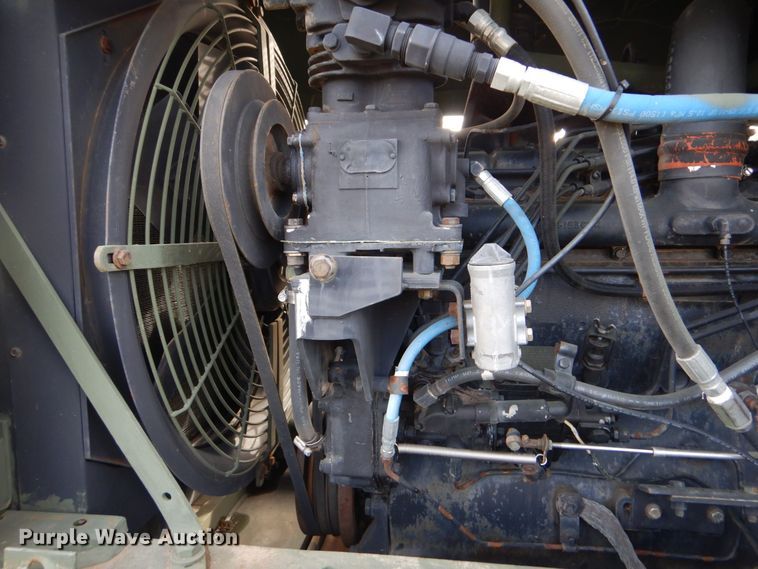 image for item MM9611 International-Hough M10A  wheel loader