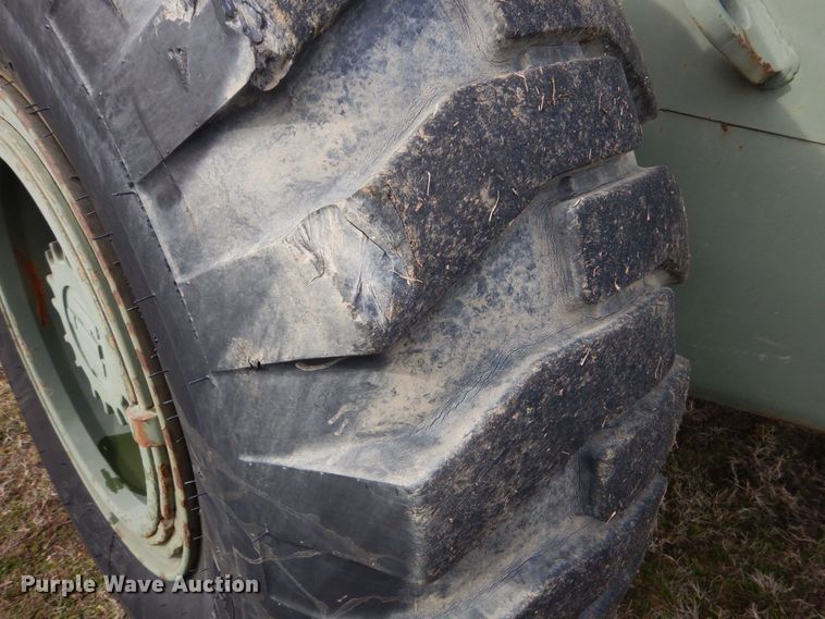 image for item MM9611 International-Hough M10A  wheel loader