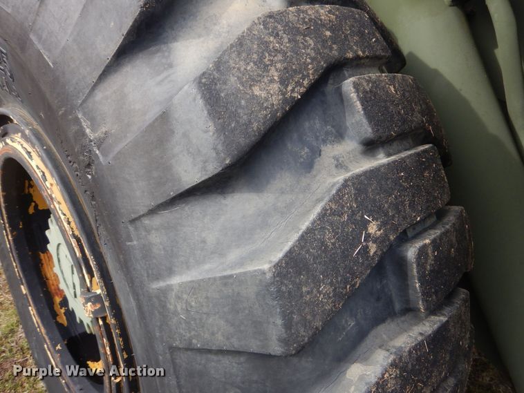 image for item MM9611 International-Hough M10A  wheel loader