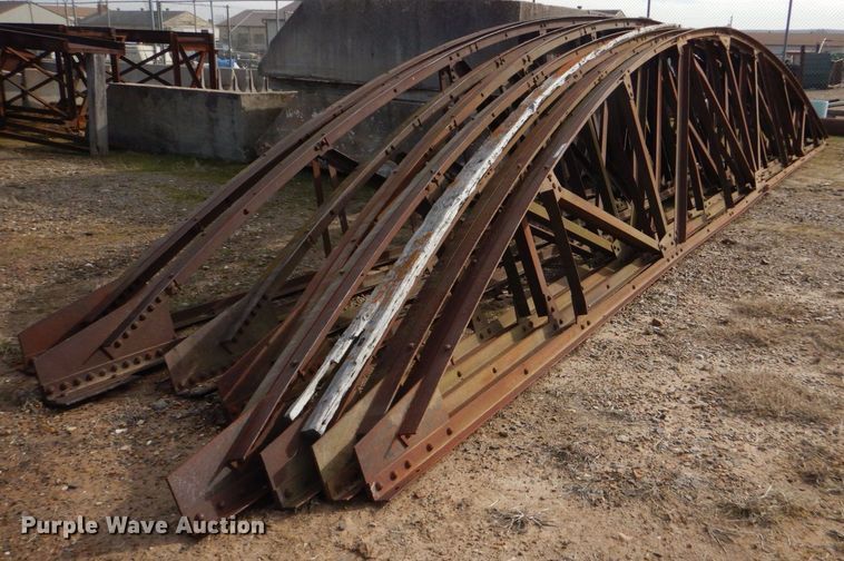 image for item MM9612 (8) steel trusses