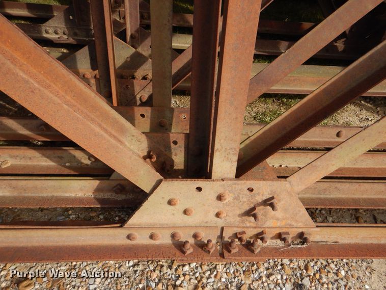 image for item MM9612 (8) steel trusses