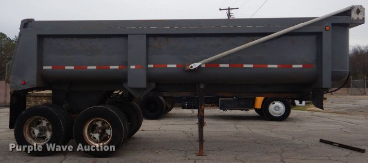 image for item MM9624 1978 Travis  end dump trailer