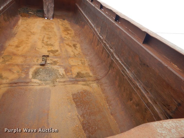 image for item MM9624 1978 Travis  end dump trailer