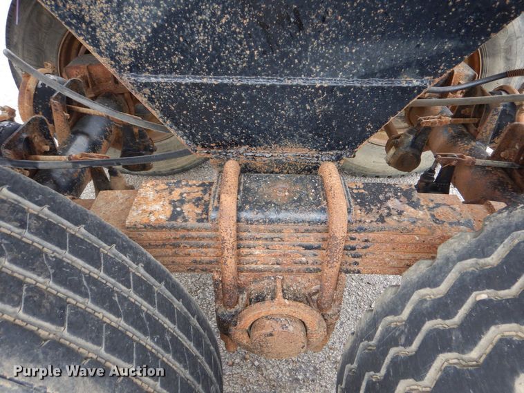 image for item MM9624 1978 Travis  end dump trailer