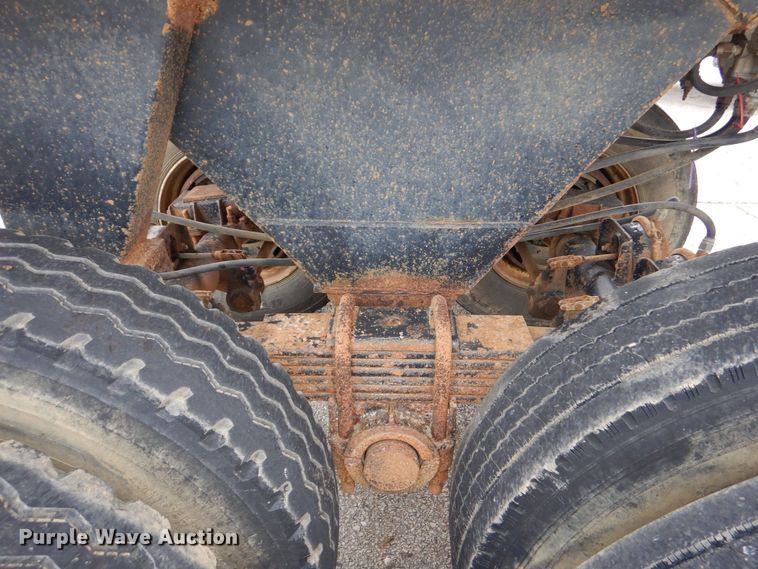 image for item MM9624 1978 Travis  end dump trailer