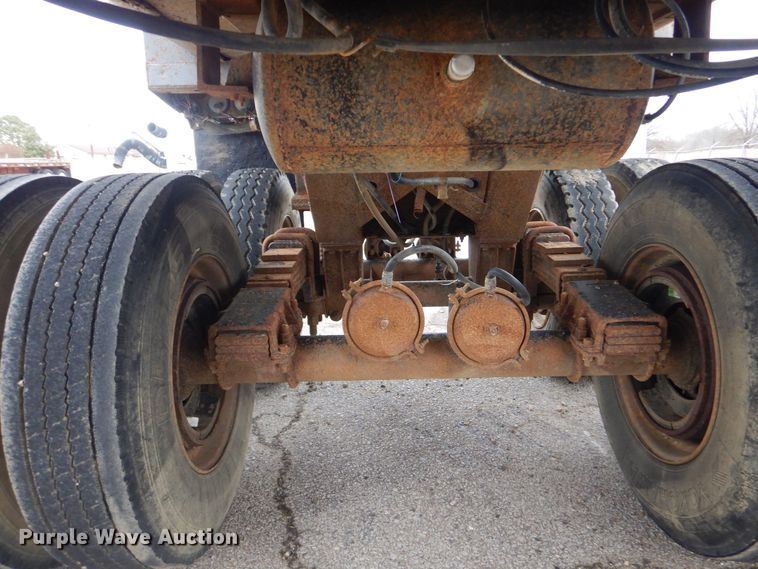 image for item MM9624 1978 Travis  end dump trailer