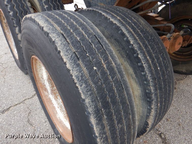 image for item MM9624 1978 Travis  end dump trailer