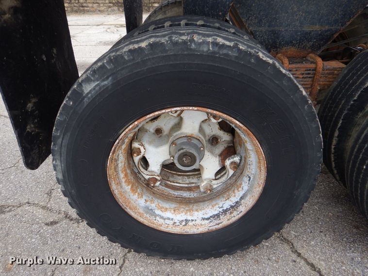 image for item MM9624 1978 Travis  end dump trailer