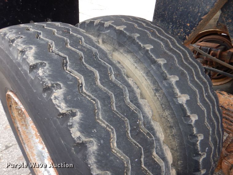 image for item MM9624 1978 Travis  end dump trailer