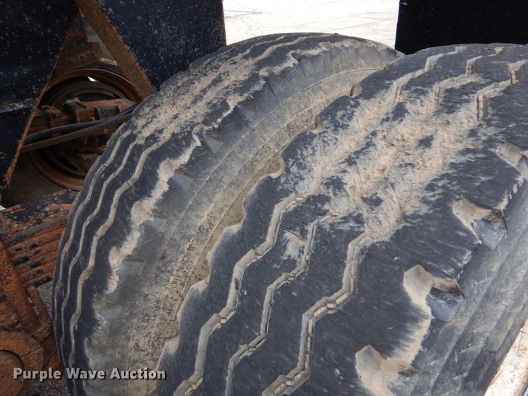 image for item MM9624 1978 Travis  end dump trailer