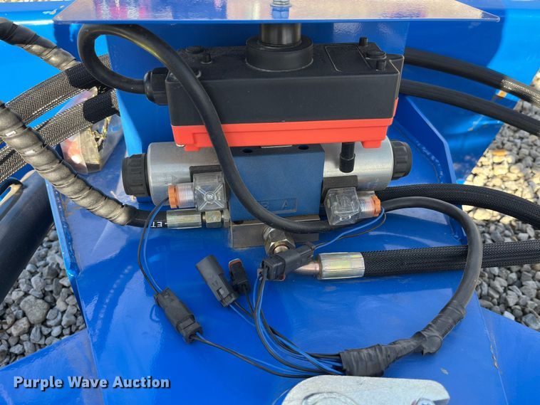 image for item MW9445 2022 TopCat SSSCR72  skid steer power rake