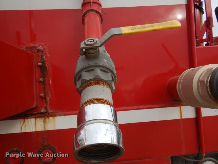 image for item DJ3868 1987 GMC TopKick C7000  pumper fire truck