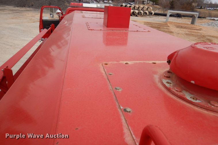 image for item DJ3868 1987 GMC TopKick C7000  pumper fire truck