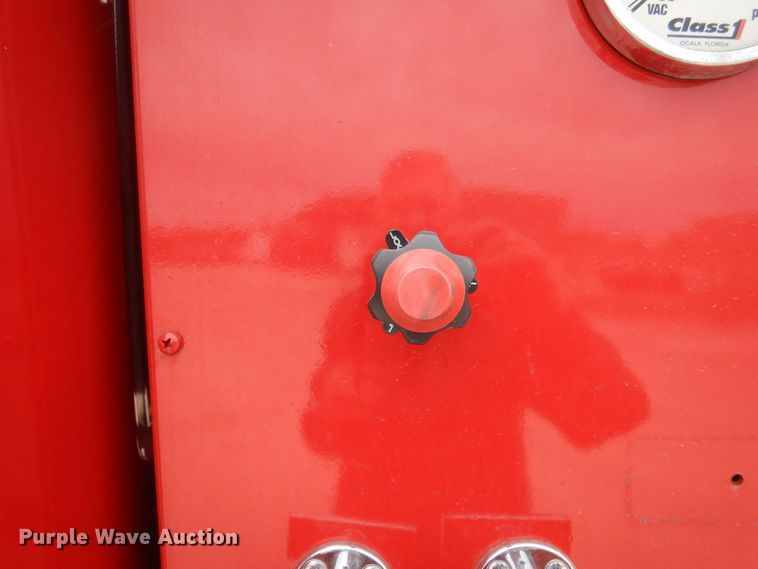 image for item DJ3868 1987 GMC TopKick C7000  pumper fire truck