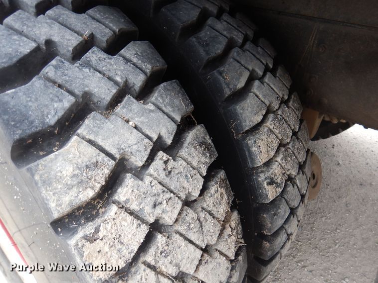 image for item DJ3868 1987 GMC TopKick C7000  pumper fire truck