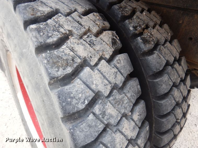 image for item DJ3868 1987 GMC TopKick C7000  pumper fire truck