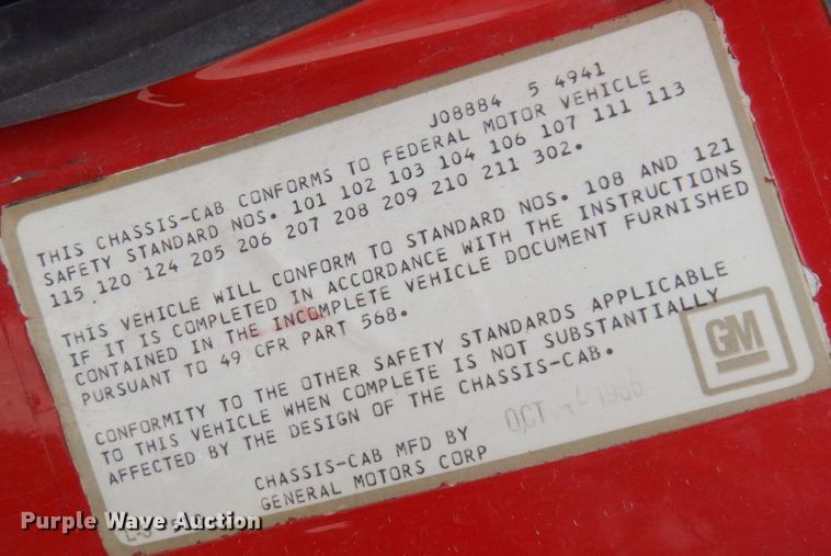 image for item DJ3868 1987 GMC TopKick C7000  pumper fire truck