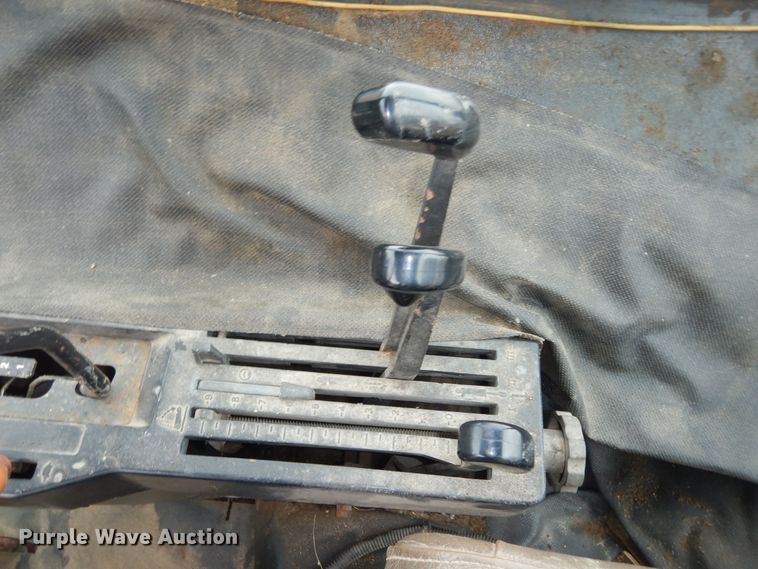 image for item DK7504 1974 John Deere 4230  tractor