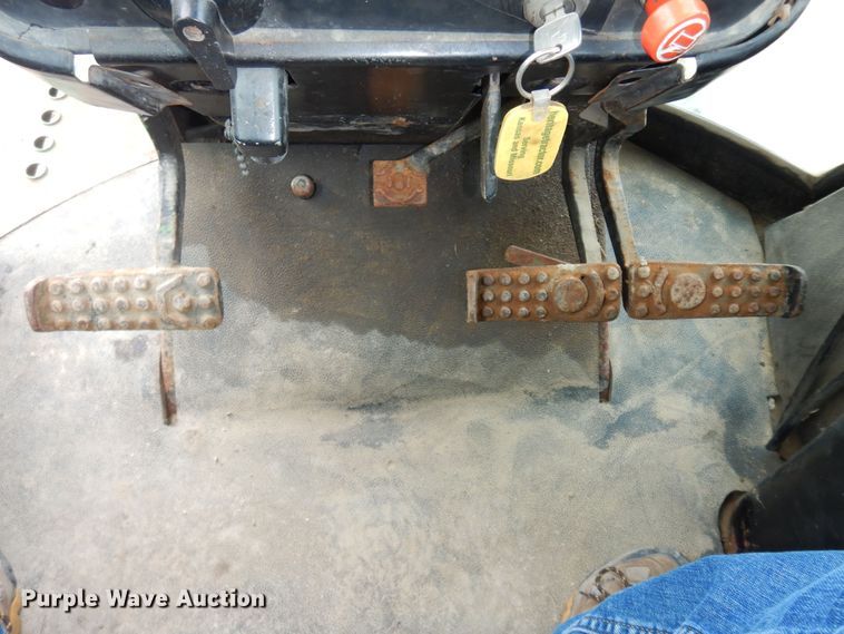 image for item DK7504 1974 John Deere 4230  tractor