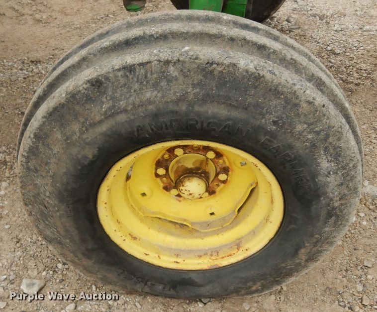 image for item DK7504 1974 John Deere 4230  tractor