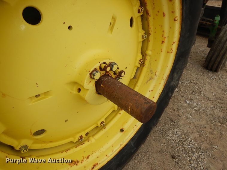 image for item DK7504 1974 John Deere 4230  tractor