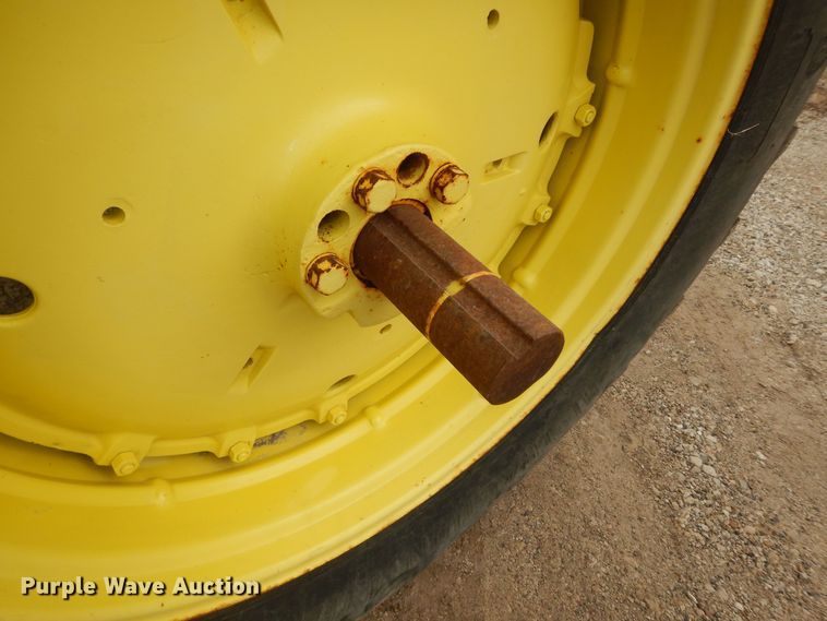 image for item DK7504 1974 John Deere 4230  tractor