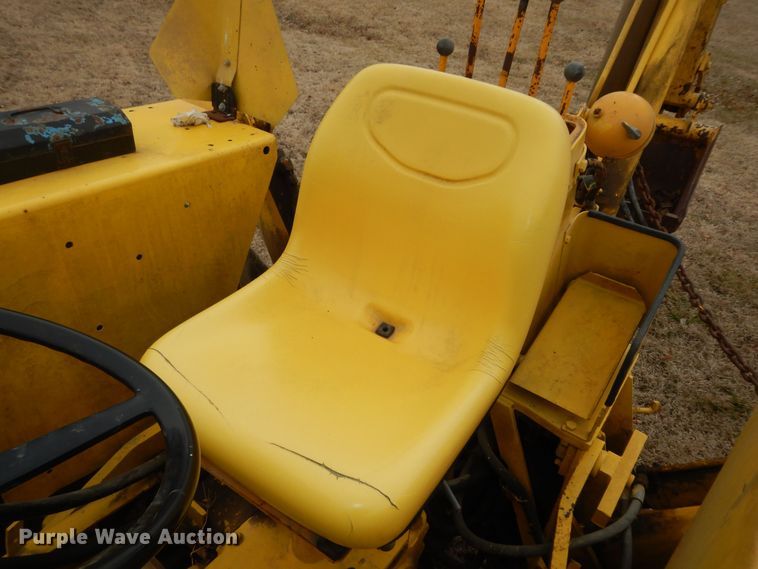 image for item DK7506 1974 Case 480B  backhoe